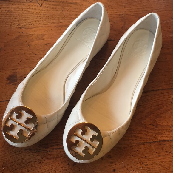Tory Burch Shoes - NWOB • Tory Burch • Quin quilted Flat • ivory •